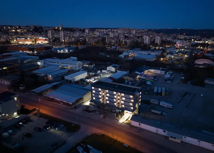 Отель Smart Велико-Тырново